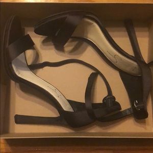 Jessica Simpson Black Satin heels